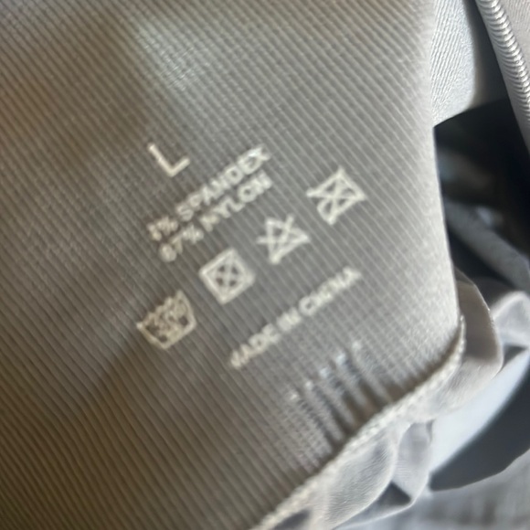 Gray ngvtn leggings size L - Picture 7 of 7